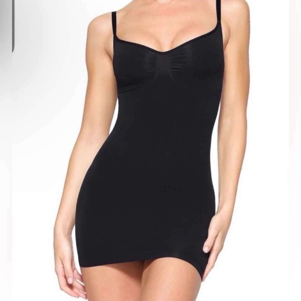 Skims Sculpt bodycon shapewear dress